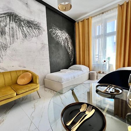 Art Apartments Warszawska 21 カトヴィツェ エクステリア 写真