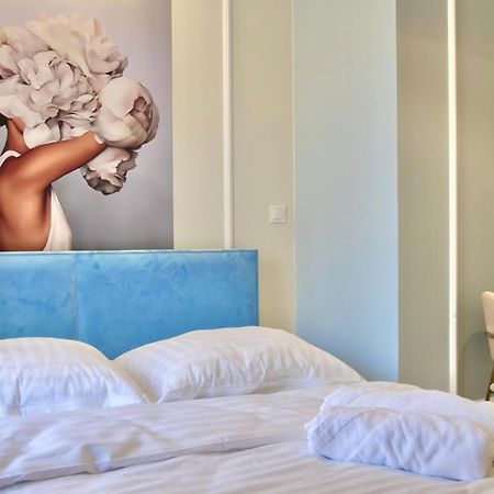 Art Apartments Warszawska 21 カトヴィツェ エクステリア 写真