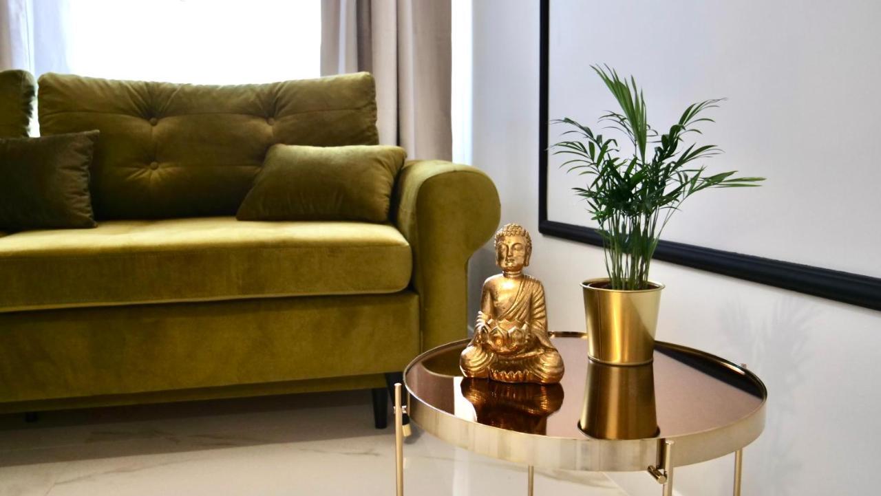Art Apartments Warszawska 21 カトヴィツェ エクステリア 写真
