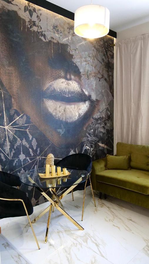 Art Apartments Warszawska 21 カトヴィツェ エクステリア 写真