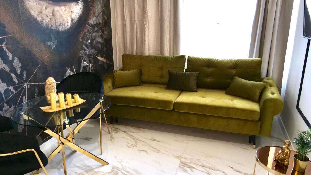 Art Apartments Warszawska 21 カトヴィツェ エクステリア 写真
